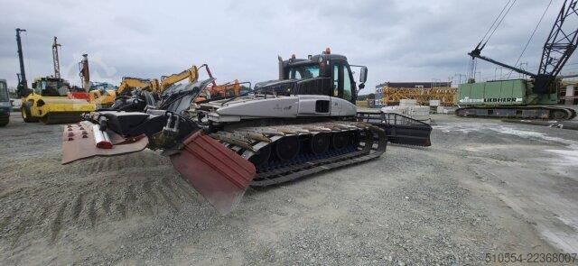 Dozer Prinoth Leitwolf-W Pistenbully Schneepiste