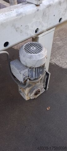 Motorized roller table MAYER RGM 770