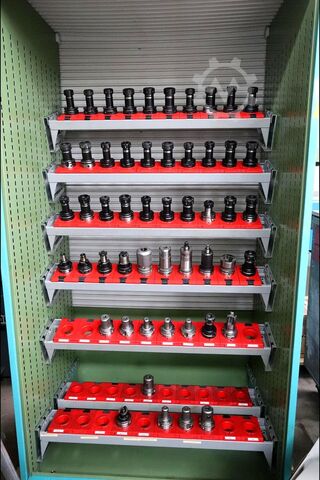 Vertikales Bearbeitungszentrum MIKRON VCP 1000