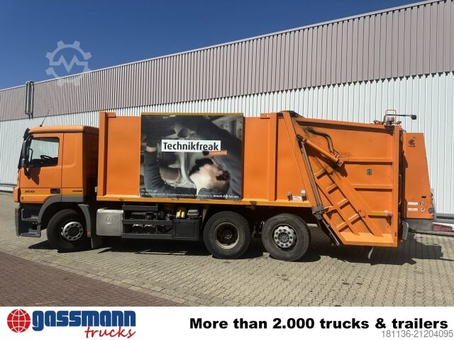 Agricultural machine  M21X2C mit Zöller Schüttung