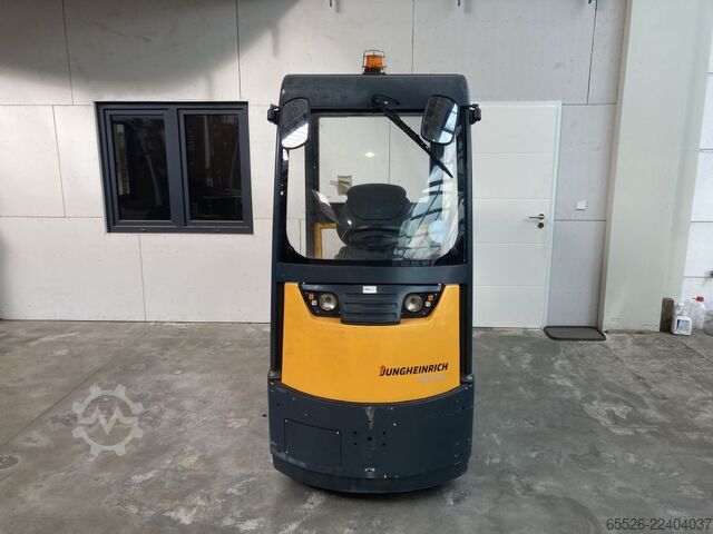 Tow Tractor Jungheinrich EZS 570 / 6092 Std.