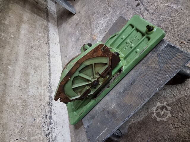 Universal table DECKEL 2114