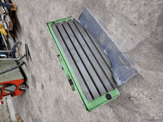 Universal table DECKEL 2114