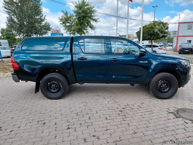 Van TOYOTA Hilux Double Cab Duty 4x4