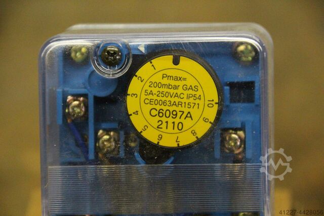 Pressure switch Honeywell C6097A2110D
