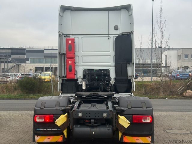 Standard SZM DAF XF530 FT SSC ACC LDWS Standklima 2 Tank Retarder