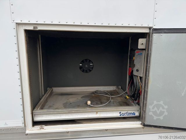 Transporter mit Koffer IVECO Daily 70C15 Koffer *Klima*Ahk*