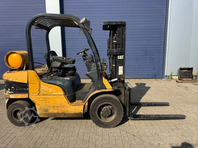 Gabelstapler Caterpillar GP30N **3000kg-SIDESHIFT**