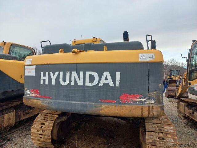 Chain excavator Hyundai R210 LC-9