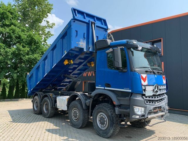 Tipper truck MERCEDES-BENZ AROCS 4145 8x8 EURO6 Muldenkipper TOP!