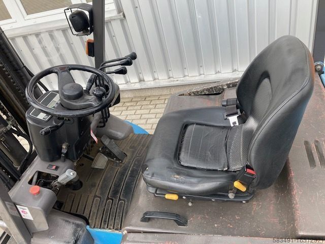 Electric 4-wheel forklift Hanselifter HLES2560TH