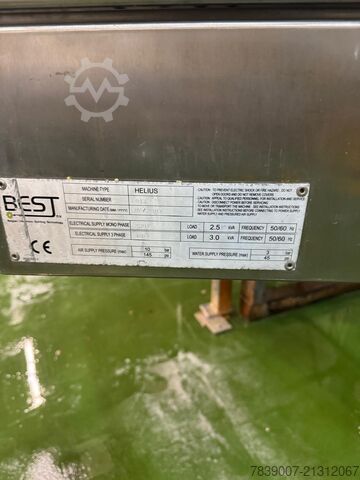 Sorter for fruits, vegetables and nuts TOMRA Helius