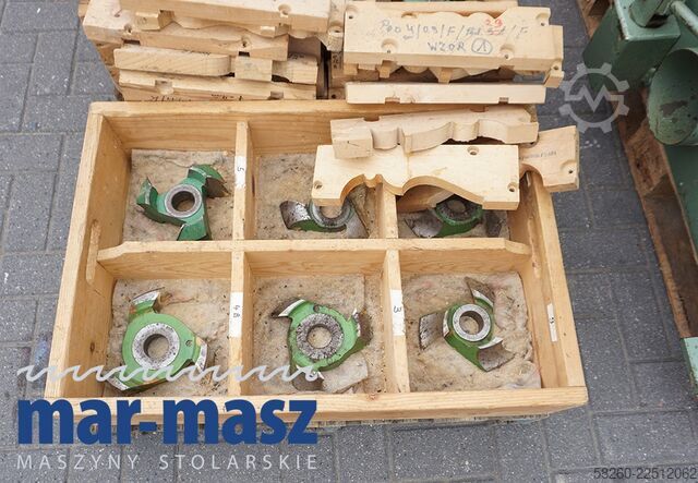 Profile milling machine for corner cuts Bäuerle PM250