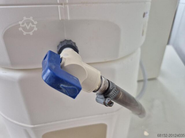 Millipore Sigma RioS Essential 24 Water Purification Tank Millipore Sigma RioS Essential 24