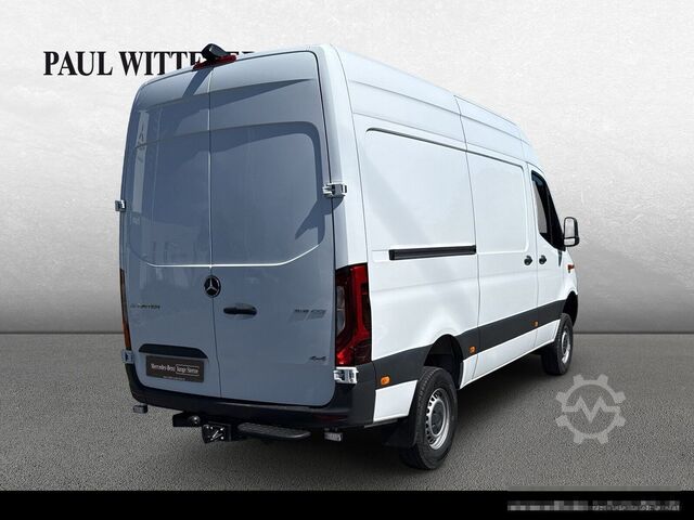 Kastenwagen MERCEDES-BENZ Sprinter 319 4x4/SCHWINGSITZ/KAMERA/AHK3,50TO