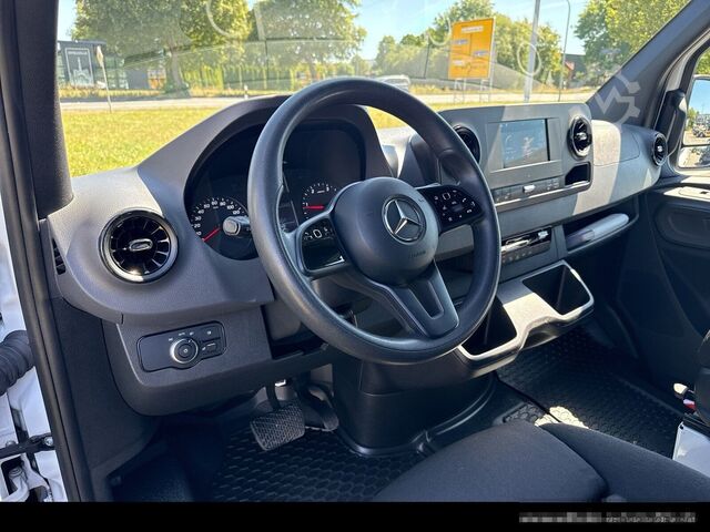 Kastenwagen hoch MERCEDES-BENZ Sprinter 319 4x4/SCHWINGSITZ/KAMERA/AHK3,50TO