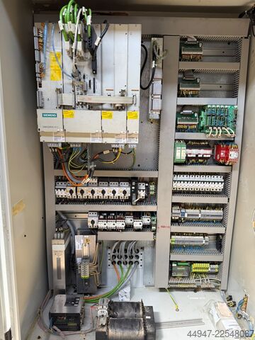 CNC-Dreh- und Fräszentrum SPINNER TC 65