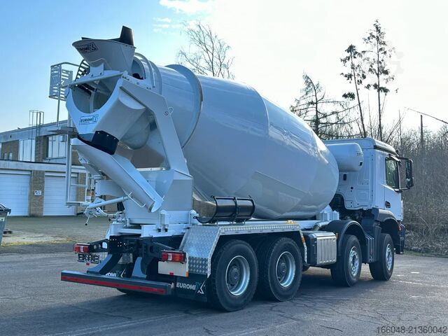 Blender Mercedes-Benz Arocs 3743 Mercedes-Benz Arocs 5 3743 8X4 / Eur...