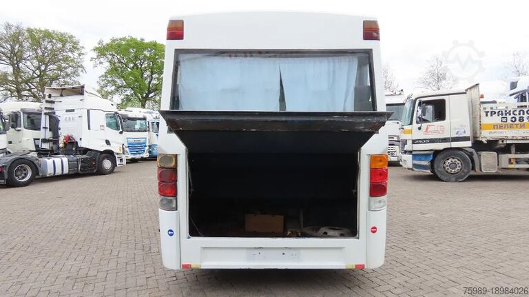 Mercedes-Benz 815 D 31 places! Manual injection Mercedes-Benz 815 D 31 places! Manual injection