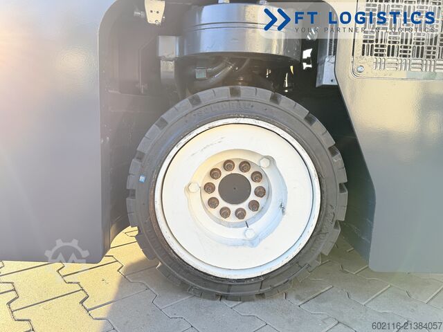 4-way forklift Combilift C2500CB DIESEL TRIPLEX 5500 POSITIONER