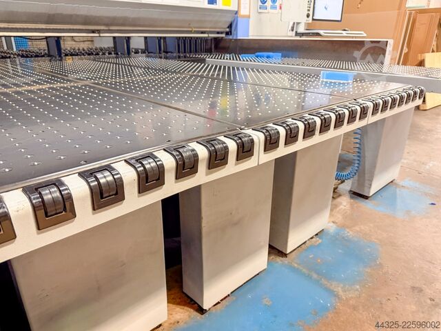 Plattensäge – Beschickung von vorne HOMAG PROFI HPP 500/32/32/PLASTIC