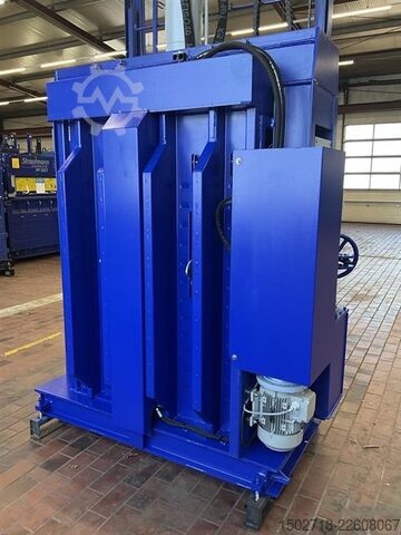 Ballenpresse Strautmann PP1207