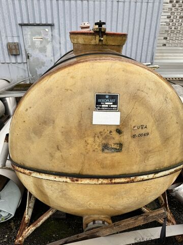 REXOPLAST 2000 liter tank / water tank  