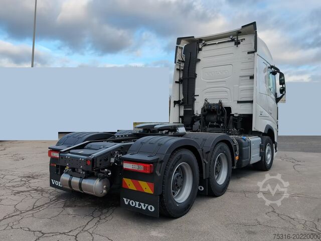 Standard tractor unit Volvo FH 540