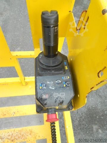 Work platform GENIE GS 3246, Scherenarbeitsbühne Genie 11,9 m