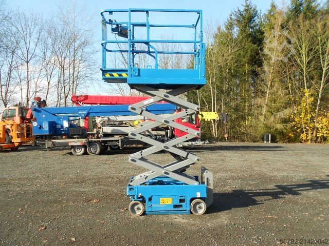 Work platform GENIE GS 1330, Scherenarbeitsbühne Genie 5,9 m