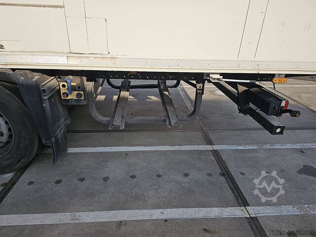 Refrigerated/frozen transport SCHMITZ SCB*S3B THERMOKING SLX 400