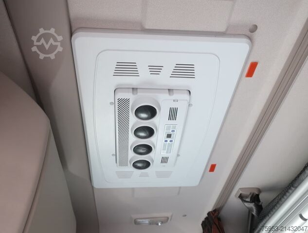 Standard tractor unit DAF XF 530 FT SSC Standklima 2 x PTO