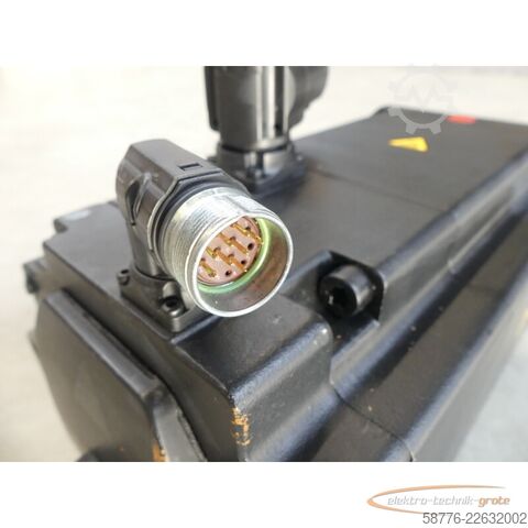 Control unit KUKA 1FK7105-5AY81-1YY3-Z S18 Servomotor SN: YFW150675749005