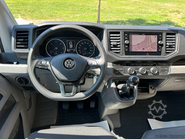 Kleinbus VW CRAFTER 6 SITZER KLIMAAUTO. ACC NAVI KAMERA PDC
