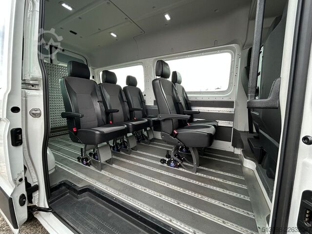 Minibus VW CRAFTER 8 SITZER KLIMAAUTO. ACC NAVI KAMERA PDC