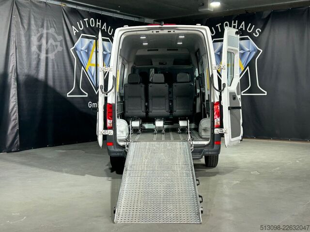 Minibus VW CRAFTER 8 SITZER KLIMAAUTO. ACC NAVI KAMERA PDC