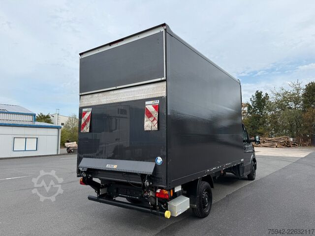 Transporter mit Koffer VW Crafter KOFFER 35 LBW KLIMA 1.HAND H:2,40