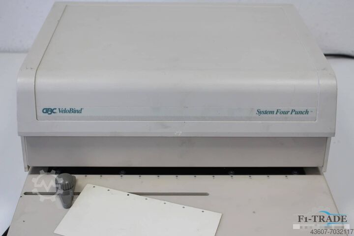 Puching machine for wallets GBC Velo Bind