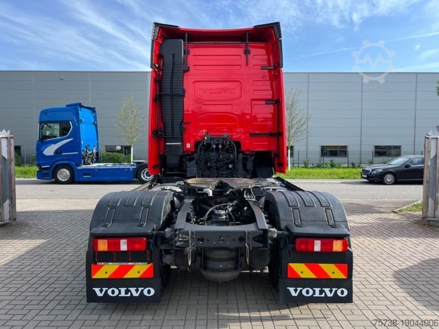Standard tractor unit VOLVO FH500 /Spoiler/2xTank/EURO6D