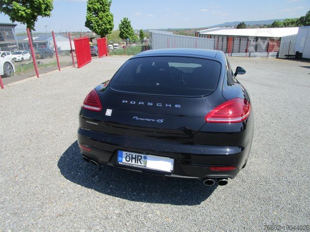 Van PORSCHE Panamera 4 S *Modell 2015 Turbo Räder