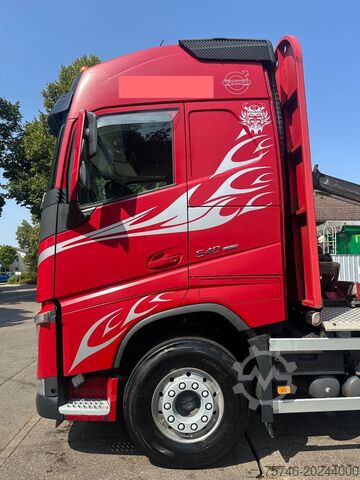 Timber transporter Volvo FH 540 6x4*Kurzholz*Epsilon M12Z*Glogger*Retarder