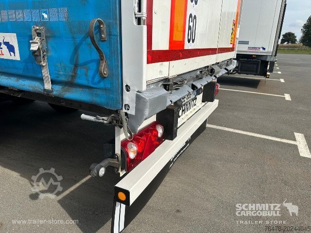 Open semitrailer with tarp Schmitz Cargobull Curtainsider Standard