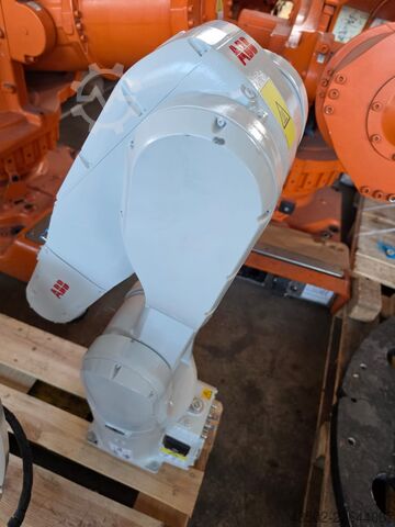 ABB Robotics ABB ABB IRB 1200-5 /0.9 +Controller +TPU DEMO ROBOT as new