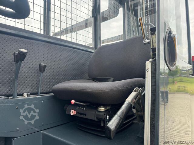 Side loading forklift Linde S50/ Mast with free lift