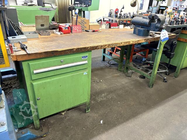 Workbench with contents GÖDDE Workbench with contents