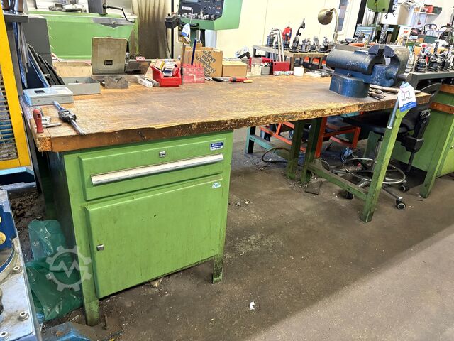 Workbench with contents GÖDDE Workbench with contents