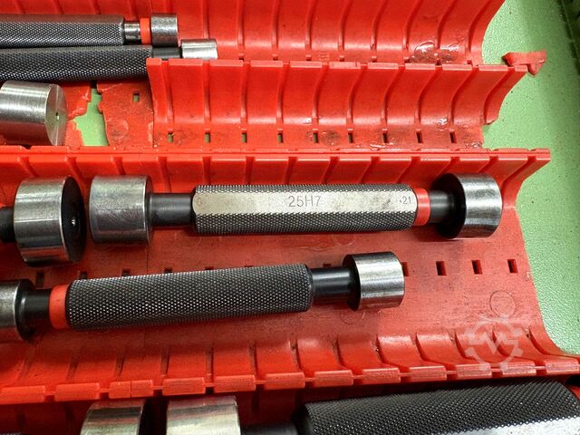 Workbench with contents GÖDDE nan