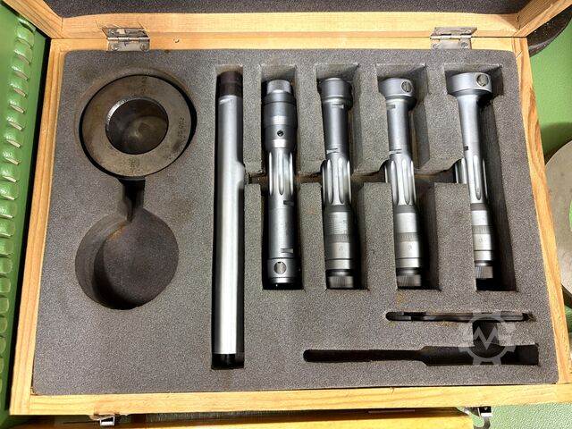 Workbench with contents GÖDDE nan