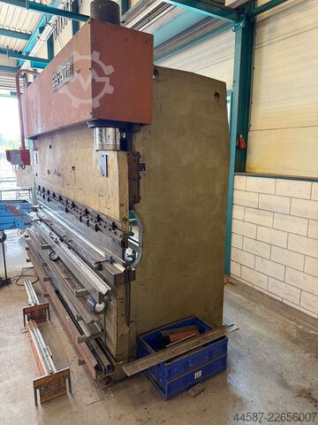 Abkantpresse Safan SK 110-3100