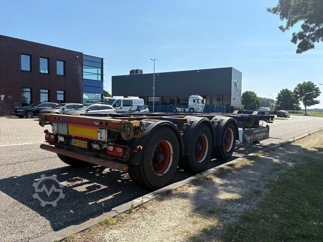 Containertransport Schmitz SCF 24 G Multichassis / BPW Axles / Liftaxle / ...
